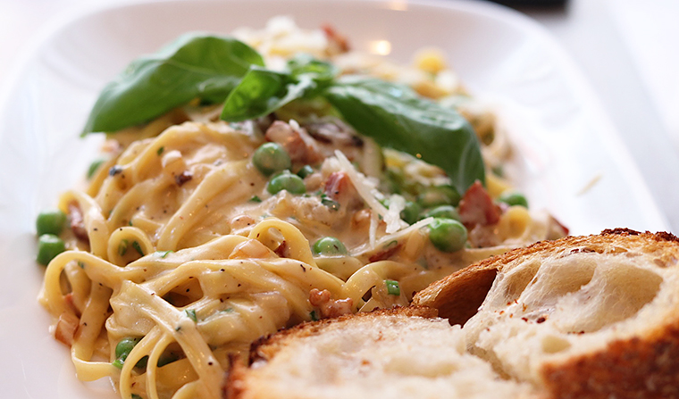 Italian Carbonara Pasta