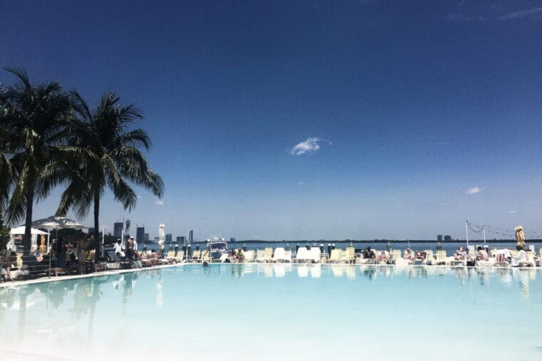 Standard Hotel Infinity Pool - RollinJoint