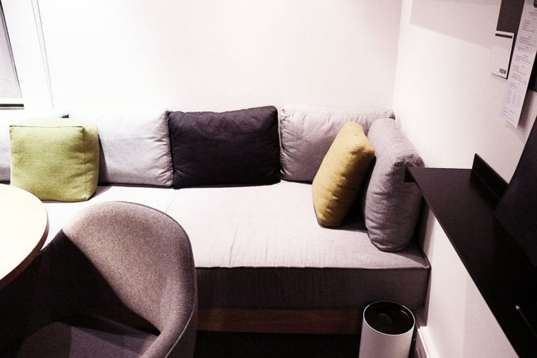 Ace-Hotel-Shoreditch-London-Deluxe-Double-Daybed