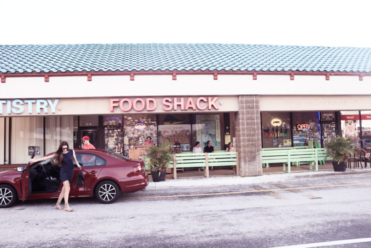 Liitle-Moirs-Food-Shack-Soup-Exterior
