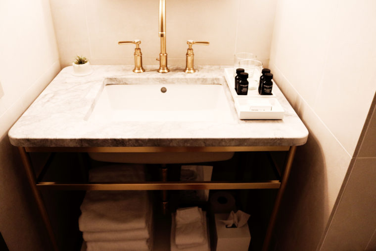11 Howard hotel Soho New York Bathroom 2