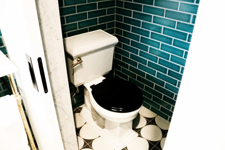 Williamsburg-Hotel-Brooklyn-Toilet