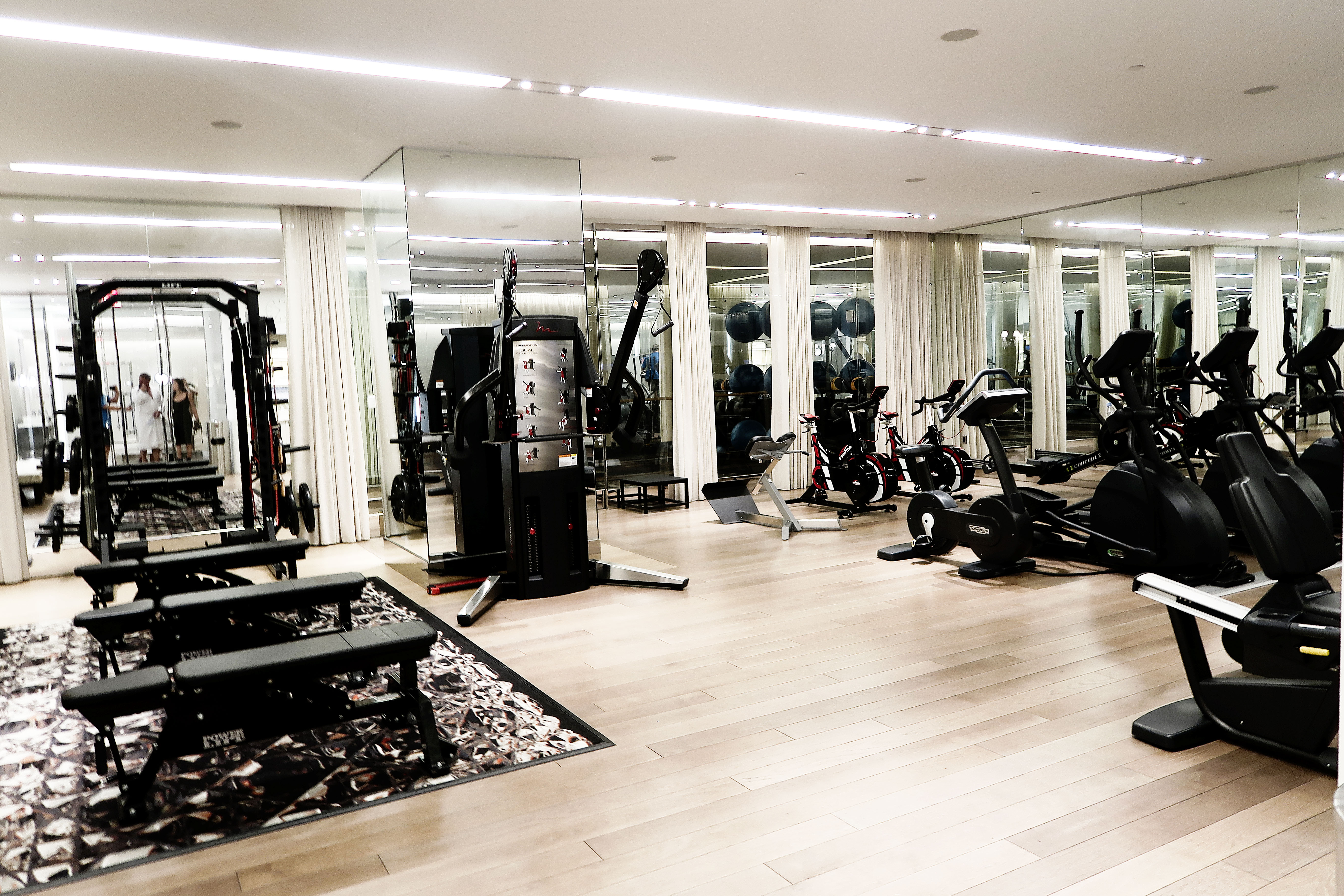 hotel belleclaire new york gym