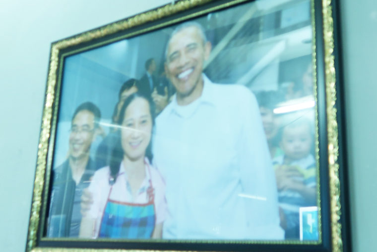 Obama at Huong Lien