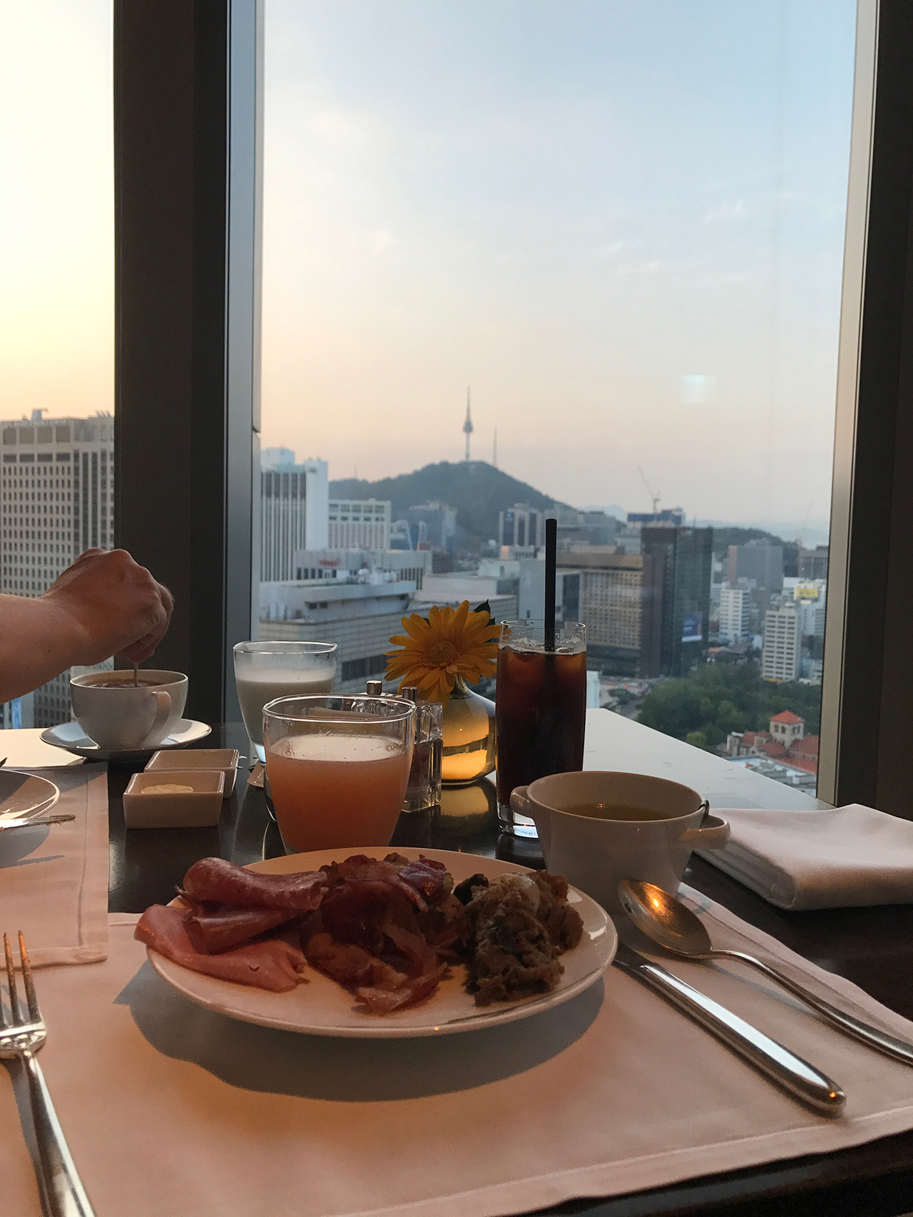 Four Seasons Hotel Is The Luxury Hotel We Needed In Seoul Korea